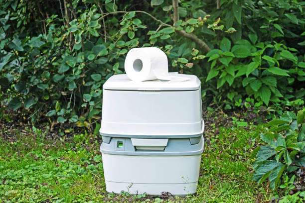 Best Construction site porta potty rental  in Stansberry Lake, WA